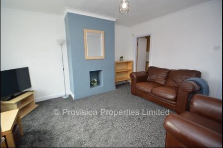 2 Bedroom Properties in Hyde Park - Photo 5