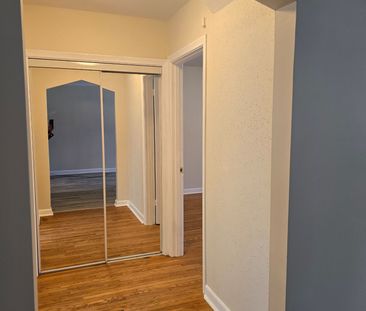 For Lease - 712 Ross Street Unit# 1, Burlington, Ontario - Photo 6