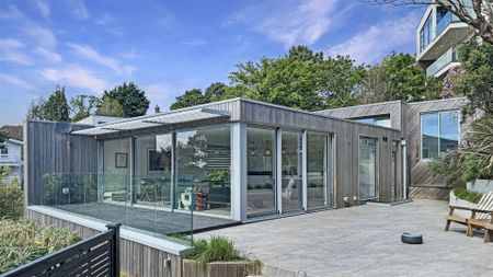 3 Bedroom House - Photo 5
