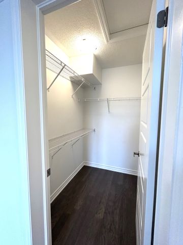 For Lease - 1176 Wheat Boom Drive, Oakville, Ontario - Photo 2
