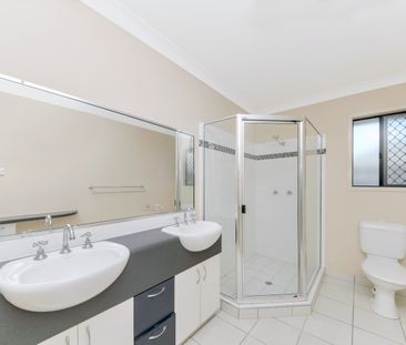 13 Congreve Court, Kirwan QLD 4817 - House For Rent | Domain - Photo 6