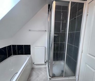 2 bedroom townhouse to rent - Photo 4