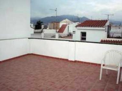 Middle Floor Apartment | Nerja | €500/Month - Photo 5
