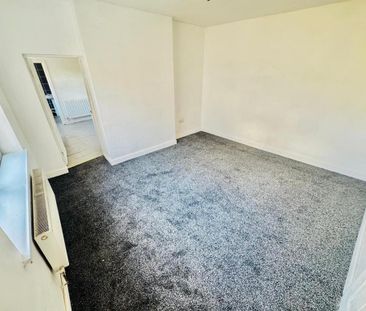 3 bedroom detached house to rent - Photo 4