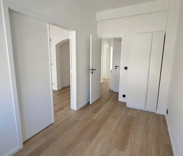 Uccle : appartement rénové en location une chambre + Bureau - Photo 3