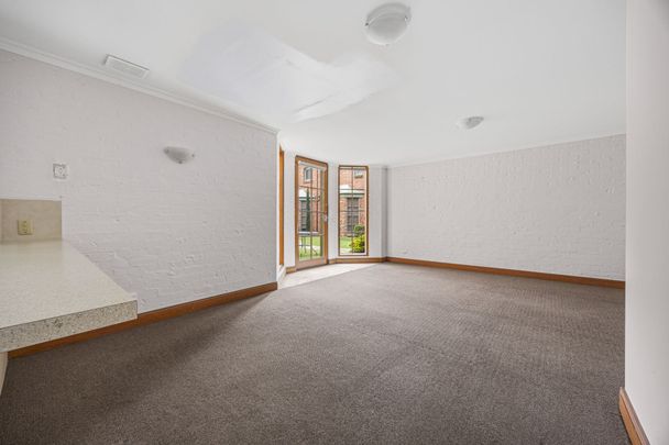 Easy Living, Prime Location - Photo 1