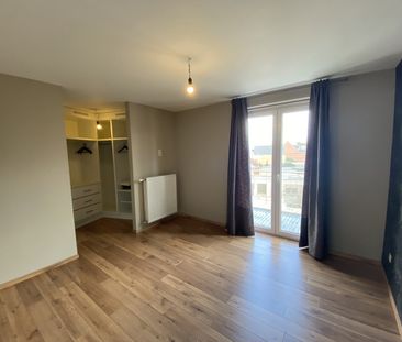 Mooi en ruim appartement met terras - Photo 6