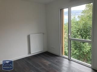 Location Appartement 1 pièce 34m² COUZON AU MONT D OR 69270 - Photo 1