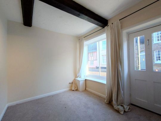 2 bedroom house to rent - Photo 1