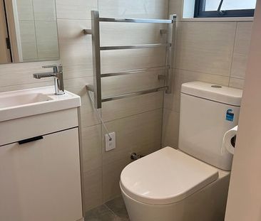 Modern Studio Unit in New Lynn - Photo 6
