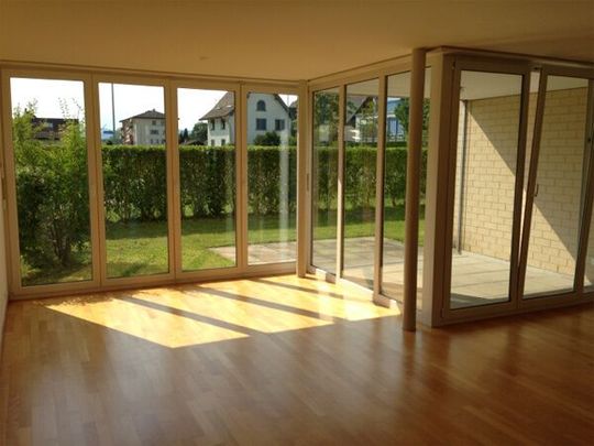 Grosszüges Leben auf zwei Etagen - Photo 1