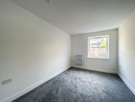2 bedroom apartment to rent - Photo 4