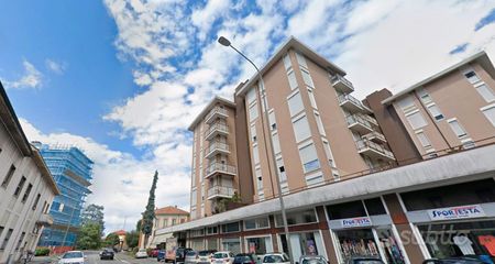 Bilocale a Gallarate con cantina e terrazzi -750eu - Photo 4