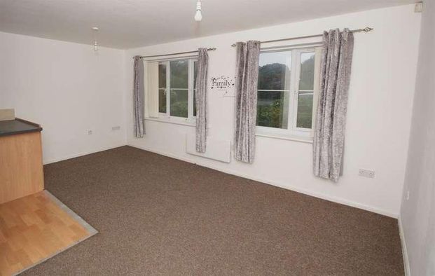 Queens Court, Warren Road, Hartlepool, TS24 - Photo 1