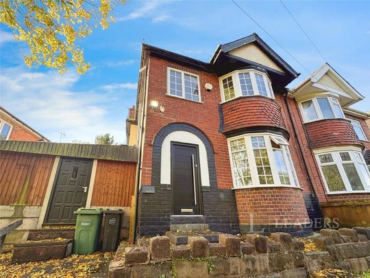 3 bedroom semi-detached house to rent - Photo 1