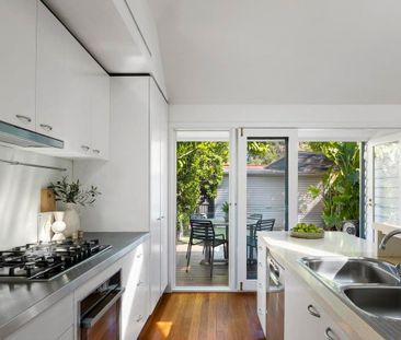 7 Gladstone Avenue, Northcote VIC 3070 - Photo 5