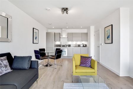 Great Eastern Road Stratford E15 - Photo 3