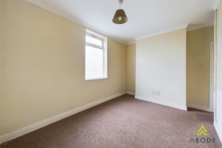 Wilding Road, Stoke-On-Trent ST6 8BA - Photo 3