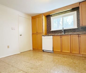 For Lease - 1 Lakeside Cres Avenue Unit# Unit A, Richmond Hill, Ont... - Photo 2