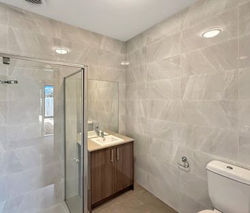 🏡 4-Bedroom house in Wollert - Photo 6