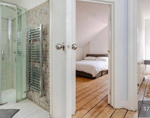 5 Bed Semi-Detached House, Norwich Road Newham London, E7 - Photo 1