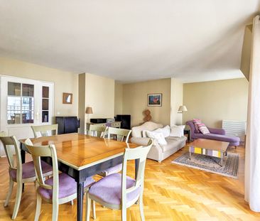 Location Appartement 5 pièces 120m² - Photo 3