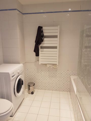 Location Appartement 1 pièce 31m² LE CANNET 06110 - Photo 5