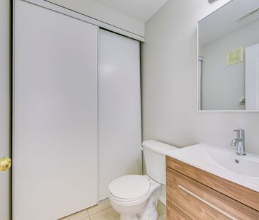 For Lease - 1489 Heritage Way Unit# 63, Oakville, Ontario - Photo 5