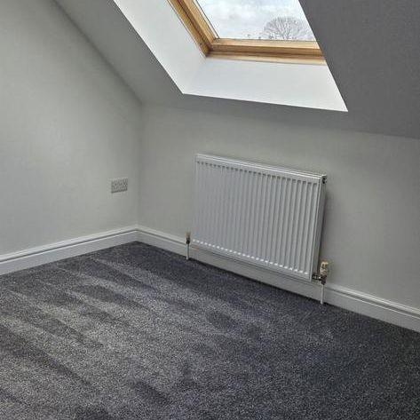 4 bedroom semi-detached house to rent - Photo 1