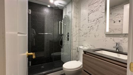 For Lease - 2 Clarendon Avenue Unit# 117, Toronto, Ontario - Photo 2