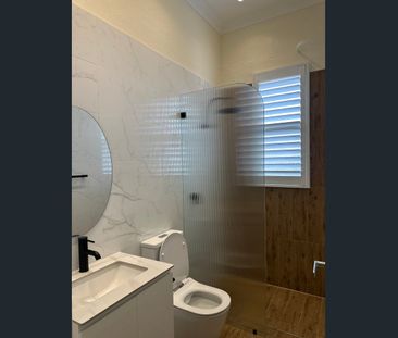 Newly Renovated Two-Bedroom Home - Photo 2