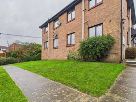 1 bedroom flat to rent - Photo 5