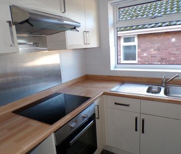 2 bedroom maisonette to rent - Photo 1