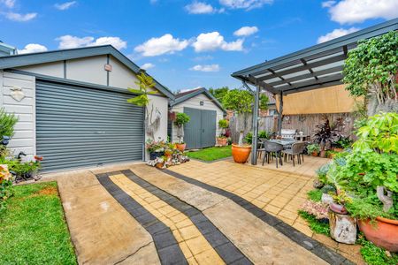 249 Glebe Road MEREWETHER NSW 2291 - Photo 5