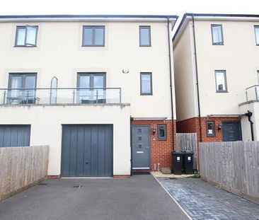 Slade Baker Way, BS16 1QT, Bristol - Photo 1