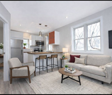 For Lease - 3411 Lake Shore Boulevard Unit# 4, Toronto, Ontario - Photo 1