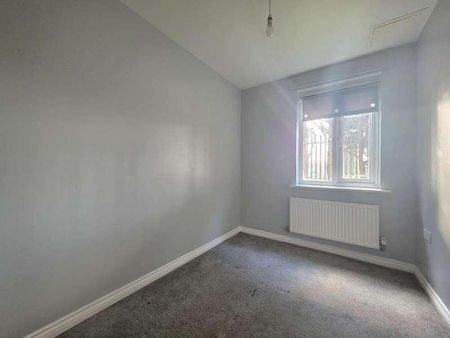 Capstan Drive, Rainham, RM13 - Photo 5