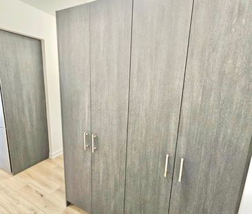 For Lease - 312 Erb Street Unit# 202, Waterloo, Ontario - Photo 4