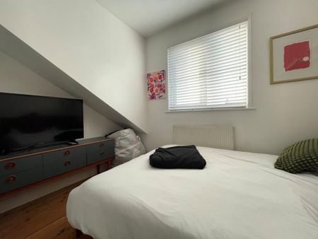 3 bedroom terraced house to rent - Photo 4