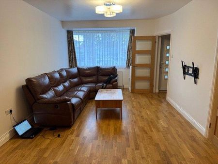 3 bedroom terraced house to rent - Photo 5