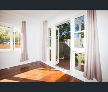 7/27 Gray Road, West End, Qld 4101 - Photo 2