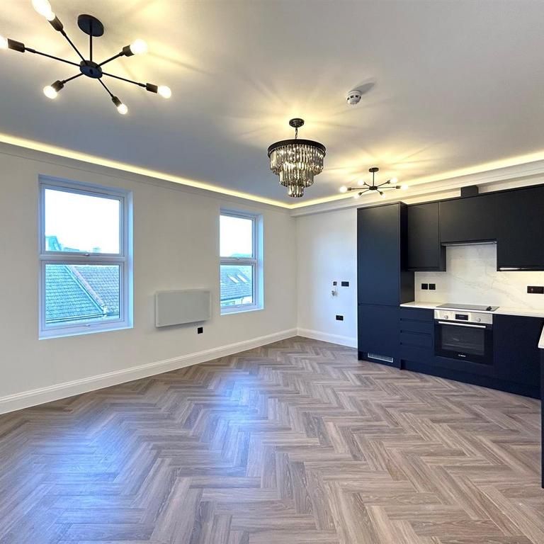 1 bedroom flat to rent - Photo 1