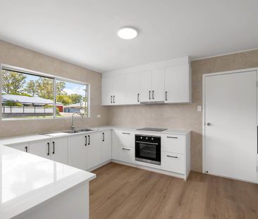 All fresh and new. - Photo 5