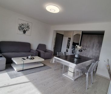 LOCATION : appartement F3 (72 m²) à BORGO - Photo 1