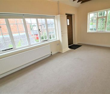 Studio flat to rent on - Photo 1