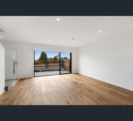 376 Point Cook Road, Point Cook, Vic 3030 - Photo 5