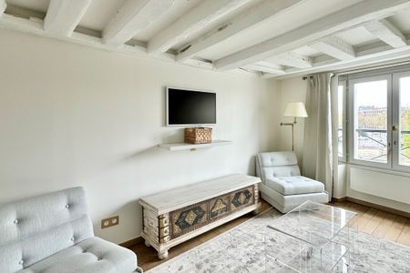 Appartement à louer Quai aux Fleurs, Paris 4ème - Photo 2