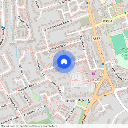 Middle Road, Lymington, Hampshire, SO41