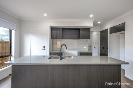 Brand New Modern House - Photo 5