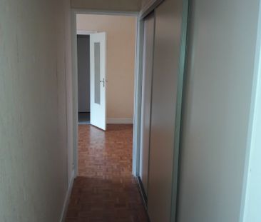 T3 de 55 m² - 18 rue de la charme Châtillon-sur-Seine - Photo 3